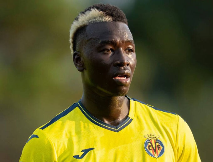 Gueye trong màu áo Villarreal
