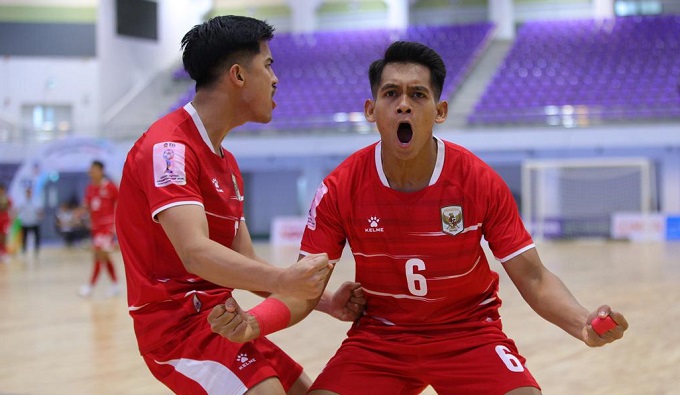 Indonesia toàn thắng ở vòng bảng