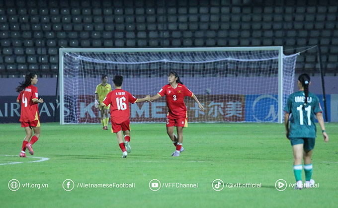 U20 nữ Việt Nam vào tứ kết lần thứ 2 trong lịch sử giải châu Á - Ảnh: VFF 