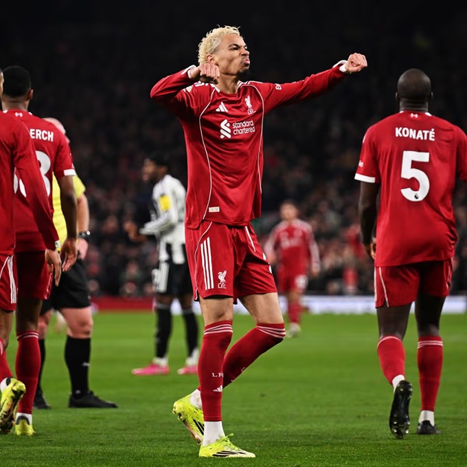 Tiền đạo người Pháp là ngòi nổ hiệu quả nhất trên hàng công Liverpool