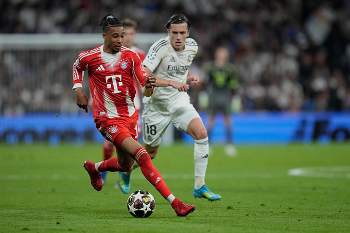 Anh là nỗi kinh hoàng của mọi hàng thủ