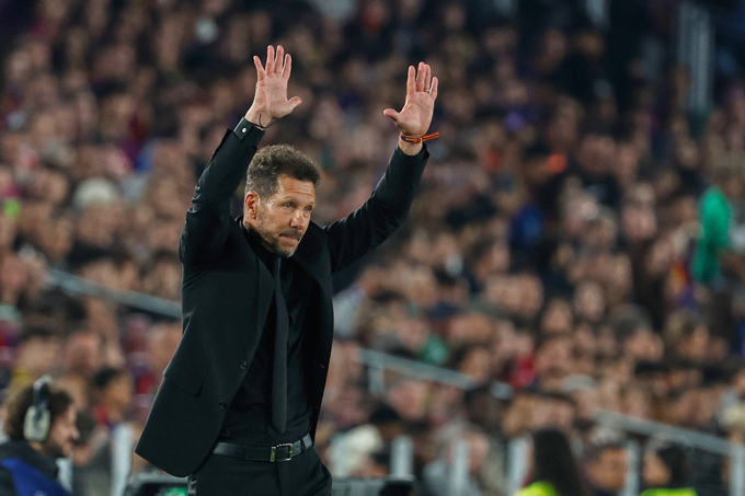 Diego Simeone có lần đầu tiên đánh bại Barca ngay tại Camp Nou trên cương vị HLV Atletico