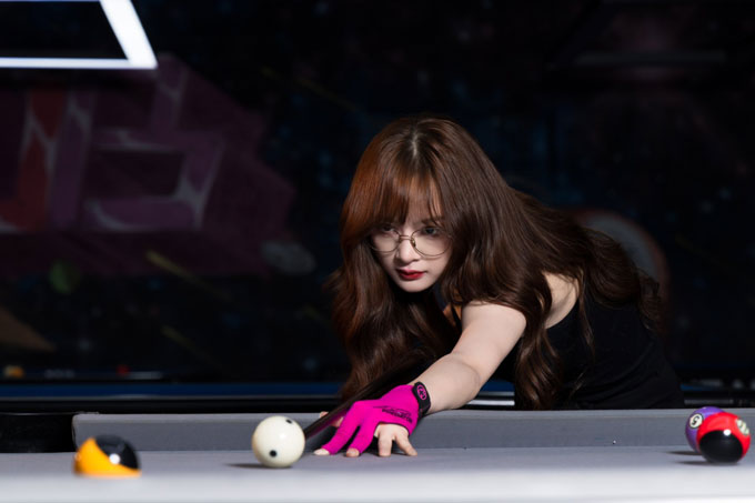 Ảnh - Facebook nhân vật