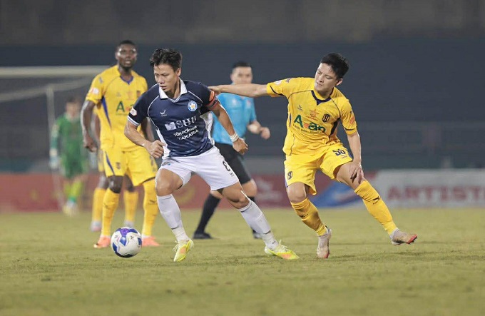 Đà Nẵng tiếp tục ở đáy bảng 