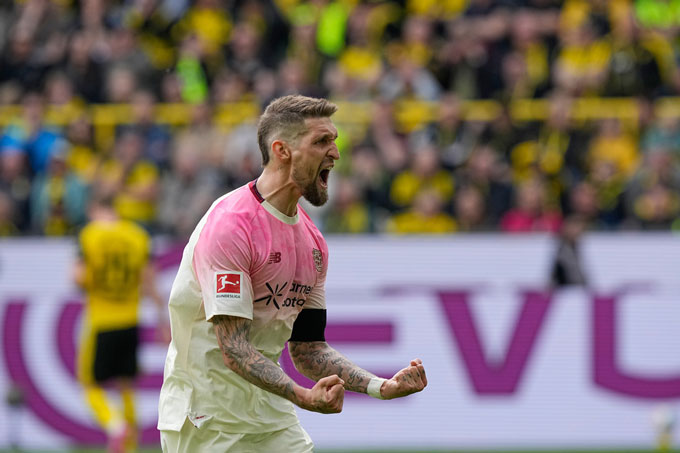 Andrich ghi bàn duy nhất giúp Leverkusen đánh bại Dortmund