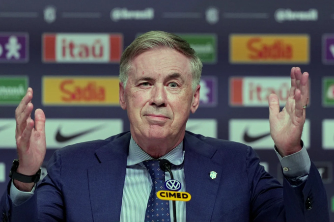 HLV Ancelotti vẫn mở cửa dự World Cup 2026 cho Silva