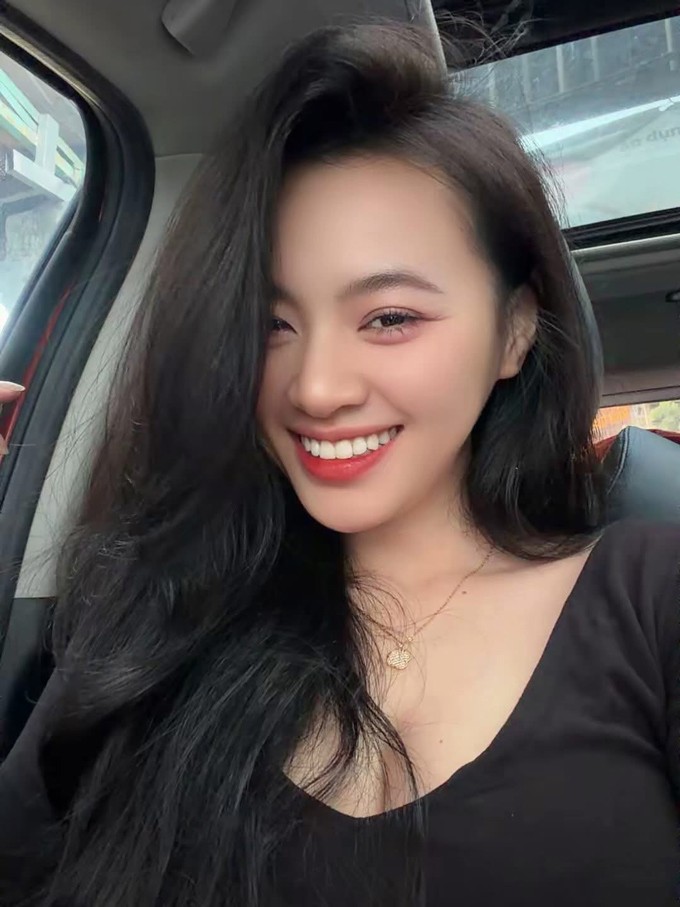 Ảnh - Facebook nhân vật