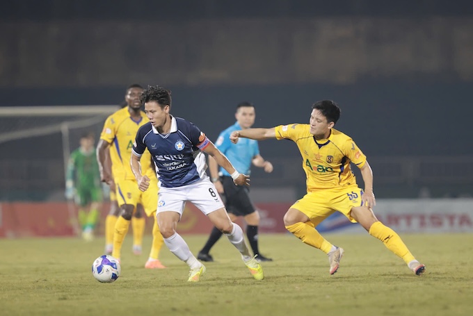 Quế Ngọc hải cũng không thể giúp Đà Nẵng thoát khỏi đáy bảng khi về Vinh. Ảnh: CTV 