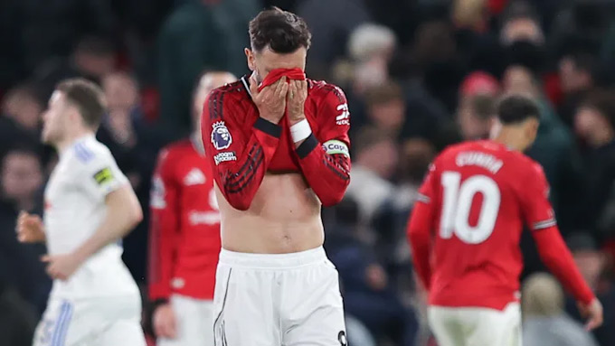 MU "gỉ sét" sau 24 ngày nghỉ