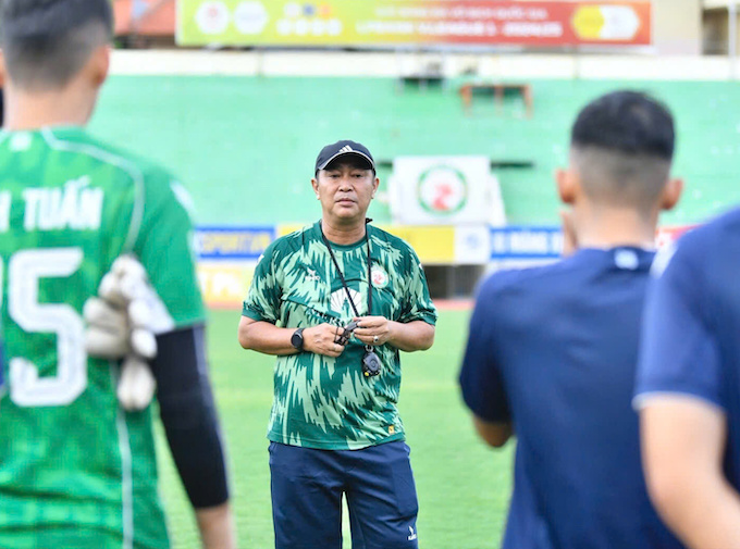 HLV Trần Minh Chiến sẽ ngồi vào ghế nóng của Đà Nẵng 