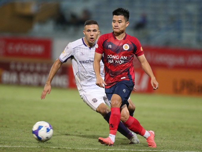 Thành Long là trụ cột quan trọng trong đội hình của CAHN - Ảnh: Minh Tuấn