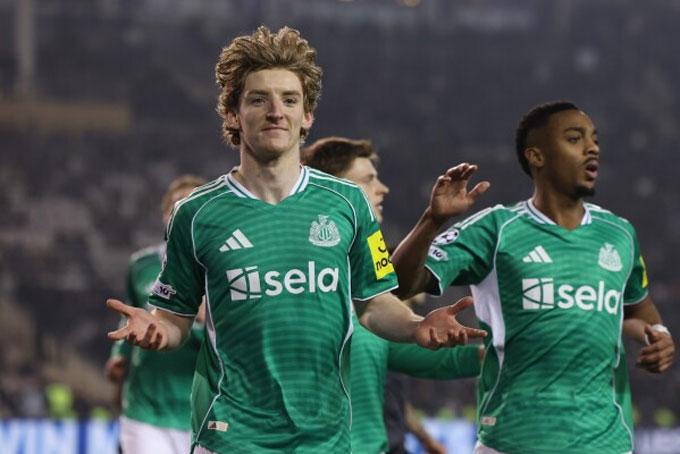 Liverpool sẵn sàng chi 95 triệu bảng mua Gordon thay thế Ekitike