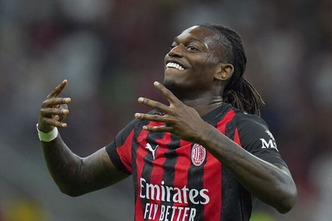 PSG nhắm Leao nếu Dembele ra đi