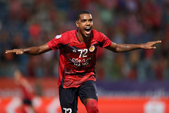 Alan gắn bó thêm với CLB Công an Hà Nội 