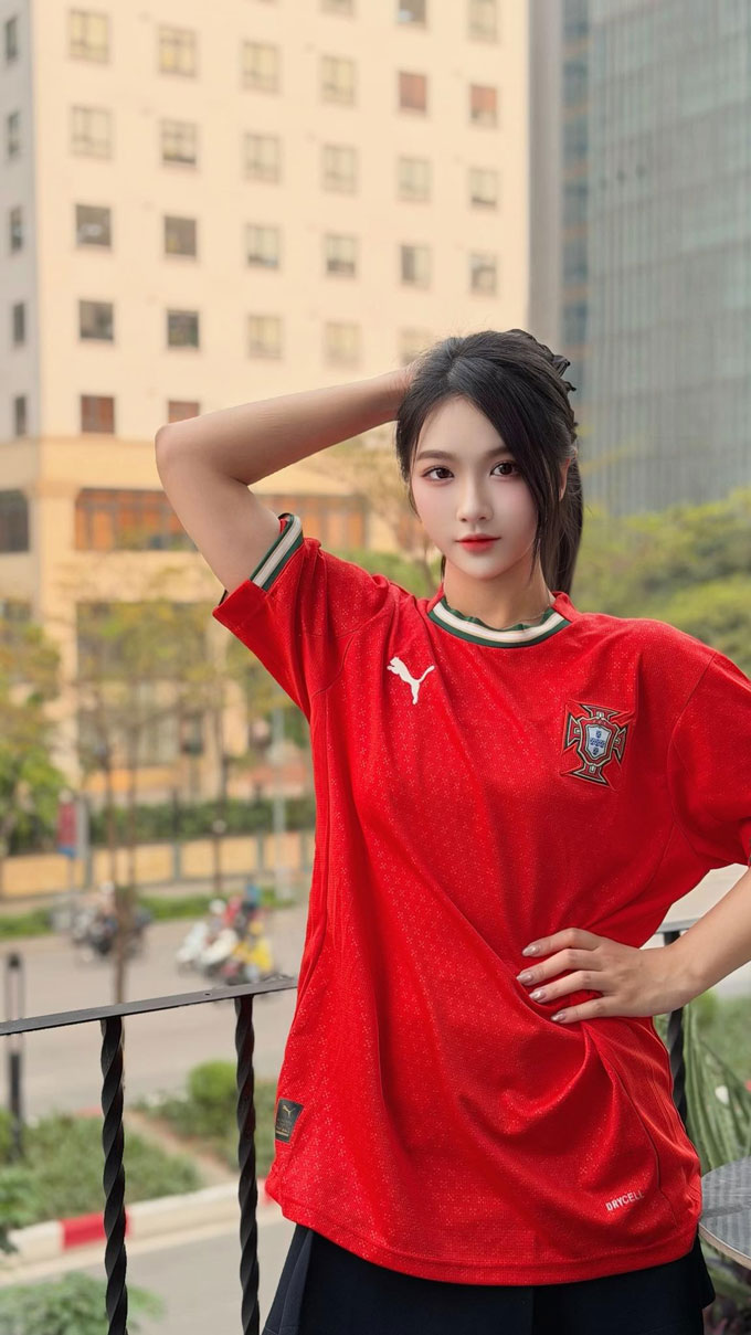 Ảnh - Facebook nhân vật