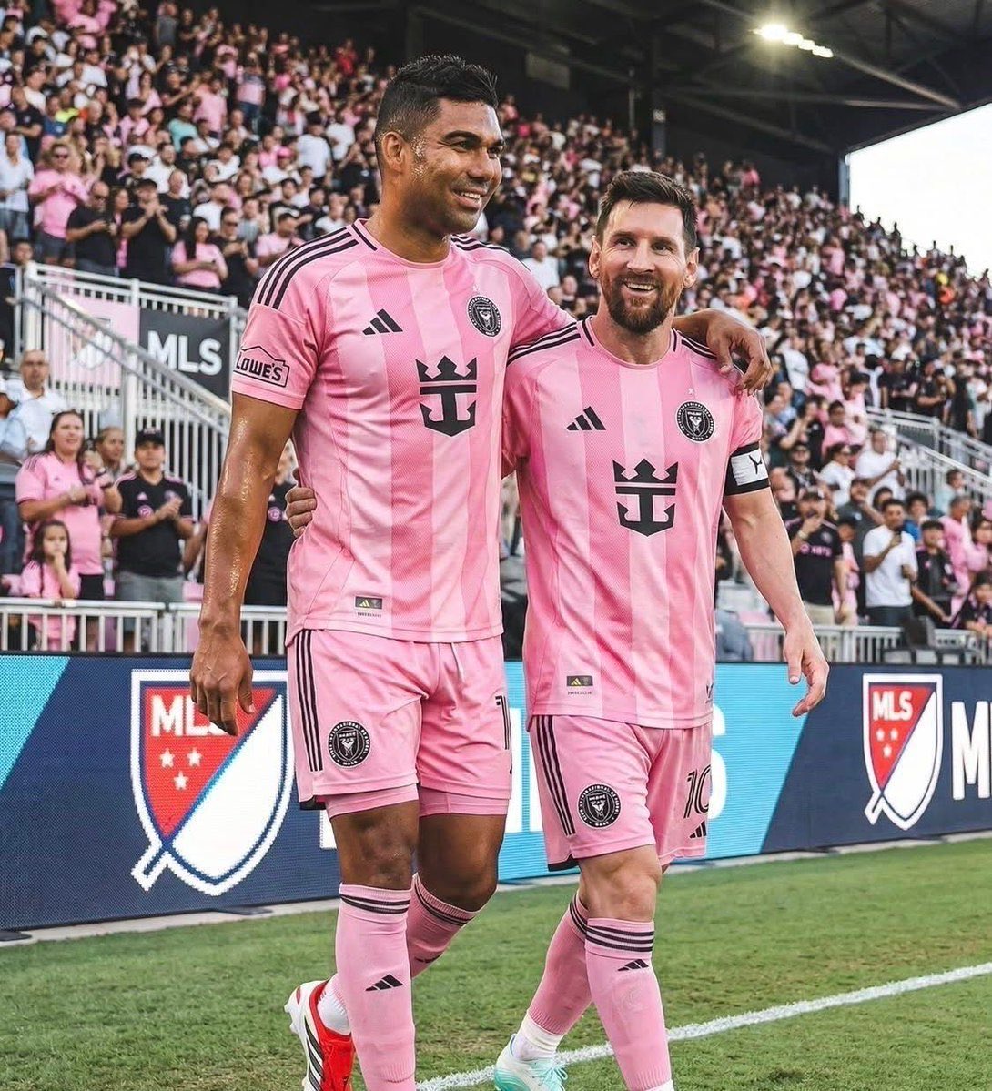 Ảnh chế Casemiro chung đội với Messi nhưng có thể thành sự thật? - Ảnh: @Intermiamicfhub