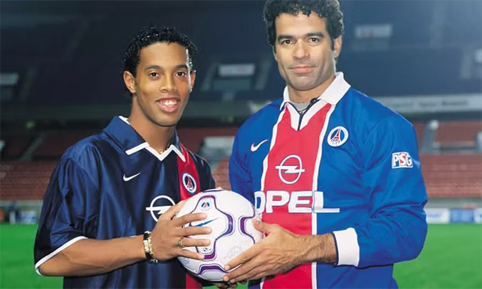 Ronaldinho từng khoác áo PSG là nhờ ảnh hưởng của Rai