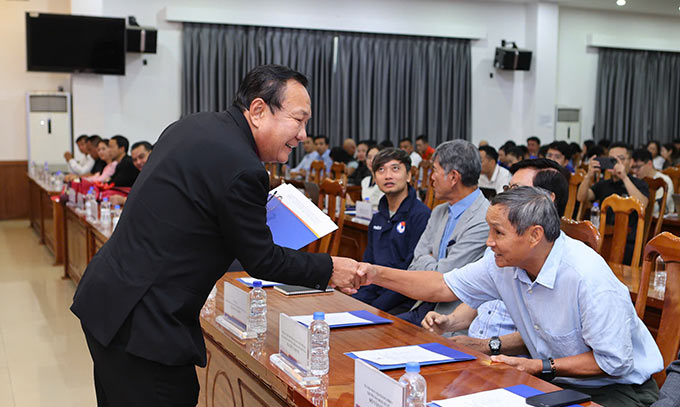 HLV Hoàng Văn Phúc tự tin kế nhiệm HLV Mai Đức Chung và đưa ĐT nữ Việt Nam giành HCV SEA Games 34.