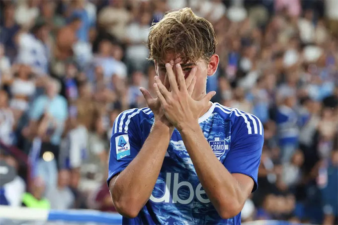 Nico Paz khá thận trọng về tương lai