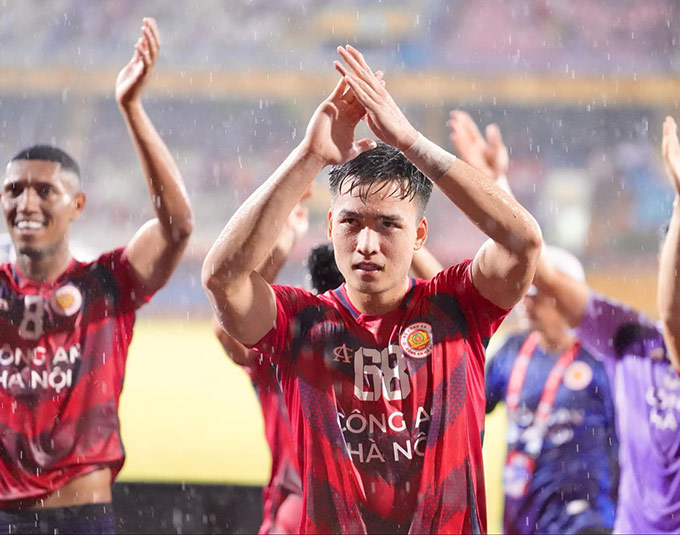 Bùi Hoàng Việt Anh và Nguyễn Filip sắp hết hạn hợp đồng với CLB Công an Hà Nội 