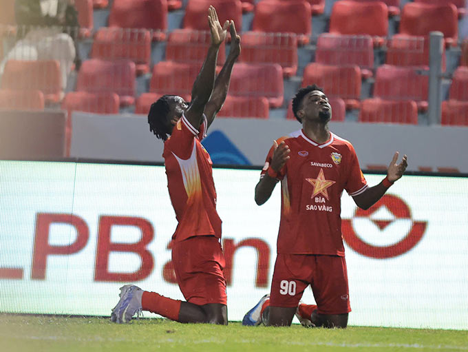 Charles Atshimene ghi bàn thắng duy nhất giúp Hà Tĩnh giành chiến thắng trước Hải Phòng