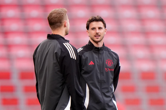 Lá bài đặc biệt của MU chuẩn bị sẵn cho Chelsea