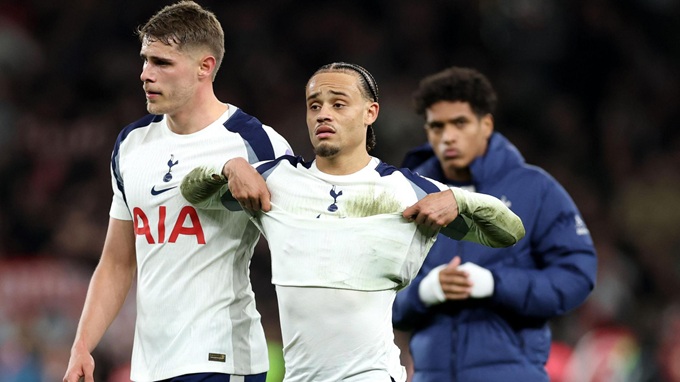 Tottenham sẽ hả hê nếu Arsenal tuột chức vô địch