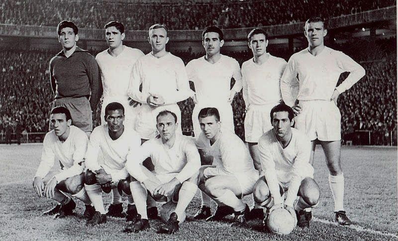 Puskas lập tức thành công ngay trong mùa bóng đầu tiên khoác áo Real, rồi đoạt 3 chiếc cúp C1, 5 chức vô địch La Liga 