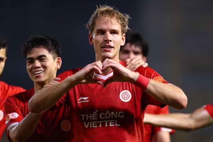 Niềm vui của Wesley với bàn thắng duy nhất của trận đấu. Ảnh: Minh Tuấn 