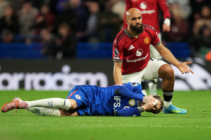 Garnacho thi đấu mờ nhạt trong ngày gặp lại đội bóng cũ