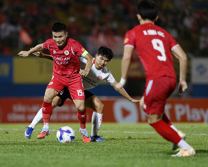 CAHN giữ vững ngôi đầu bảng trong cuộc đua vô địch