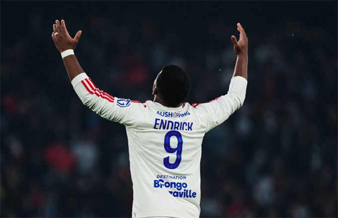 Endrick toar sáng rực rỡ giúp Lyon đánh bại PSG - Ảnh Twitter Ligue 1 McDonald's
