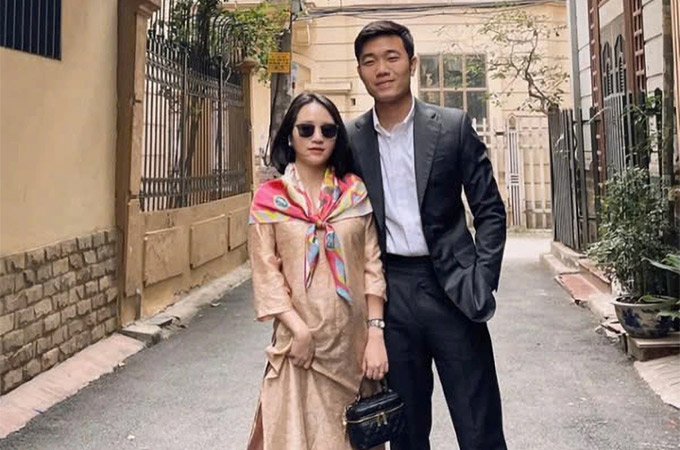 Cặp đôi đã có 5 năm chung sống, có 1 con gái đầu lòng trước khi chính thức tổ chức lễ cưới 