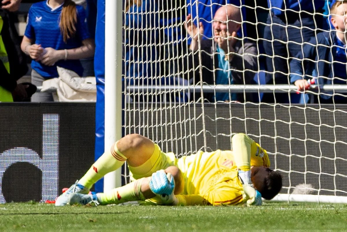 Giorgi Mamardashvili gặp chấn thương nghiêm trọng? - Ảnh: @LiverpoolActuFR