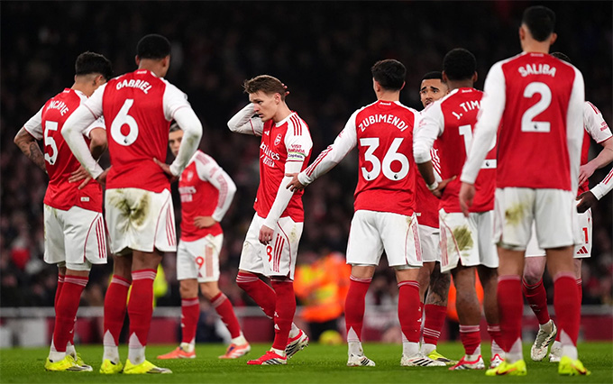 Arsenal lại khiến fan hụt hẫng