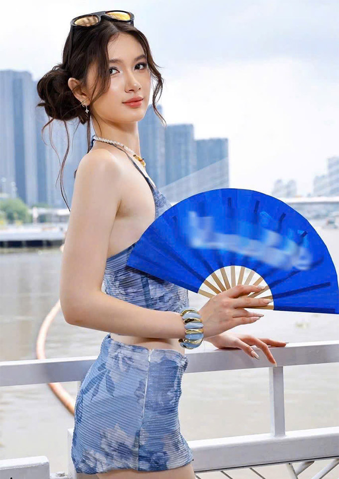 Đặng Thanh Giang - em gái Văn Lâm thử sức trong lĩnh vực người mẫu 