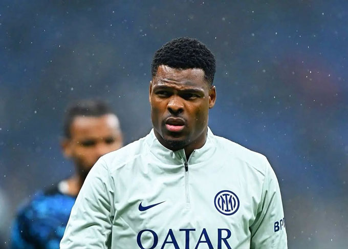 Dumfries là người được Liverpool nhắm tới để thay Frimpong - Ảnh: Instagram nhân vật