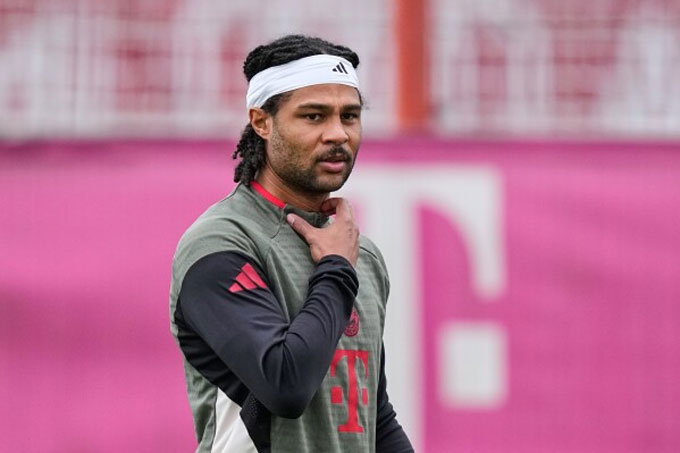 Bayern mất Gnabry tới hết mùa