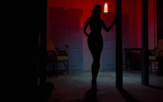  Đường dây gái gọi cao cấp tại Milan bị triệt phá