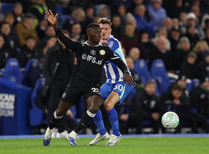 Chelsea nhận thất bại tan nát trên sân của Brighton