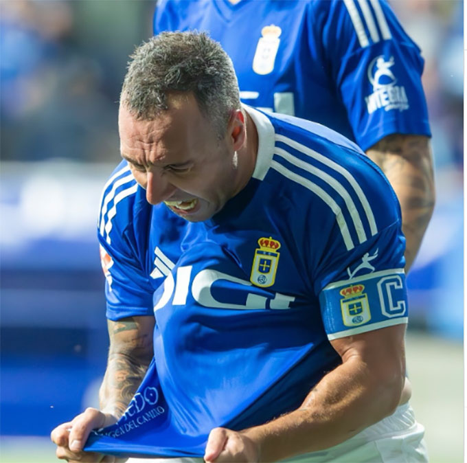 Cazorla từng góp công lớn giúp Oviedo thăng hạng