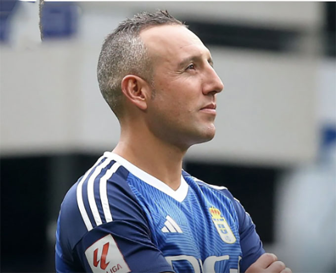 Cazorla từng đá cho cả Oviedo lẫn Villarreal - Ảnh Instagram