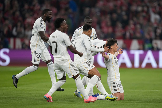 Vào tuần trước, Guler từng lập cú đúp vào lưới Bayern tại Champions League