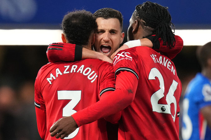 MU chỉ cần 2 trận thắng nữa là có vé dự Champions League