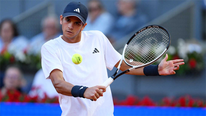 Jodar lên lưới thành công 10/11 lần và có 25 cú winner cả trận. Ảnh: ATP