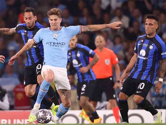 Stones có trận đấu để đời trước Inter