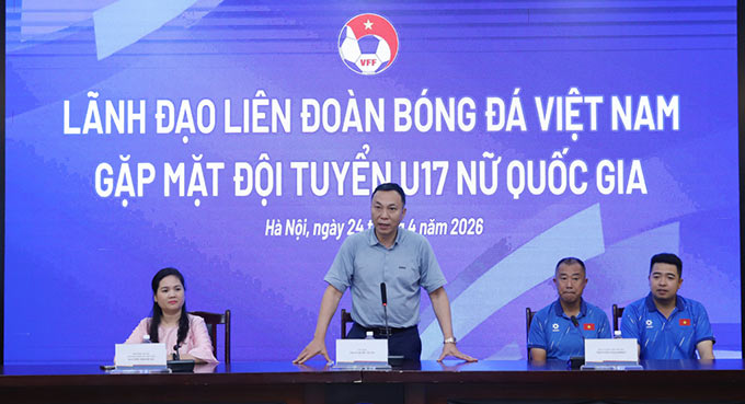 Lãnh đạo VFF gặp mặt, giao nhiệm vụ cho U17 nữ Việt Nam trước thềm VCK U17 châu Á 2026