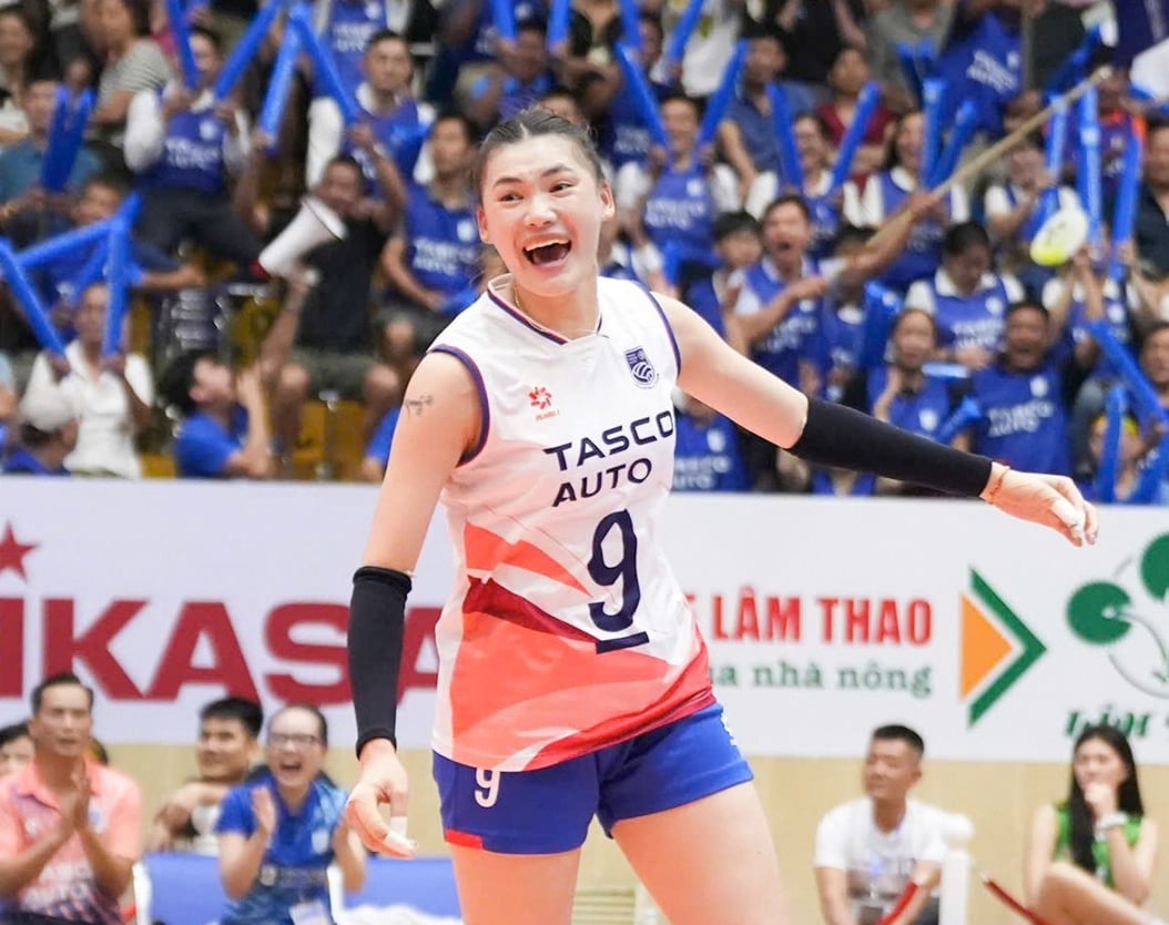 Chuyền hai Vi Thị Yến Nhi (Hà Nội). Ảnh: Bóng chuyền Việt Nam