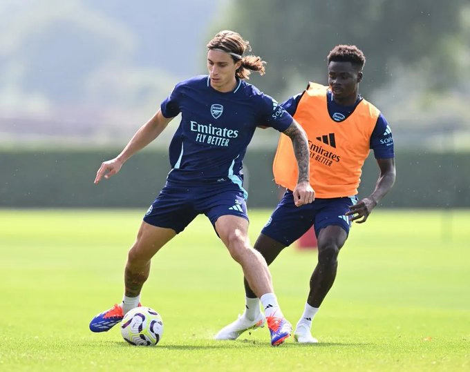 Saka và Calafiori sắp trở lại