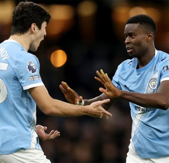 Cả hai đang chơi rất ăn ý